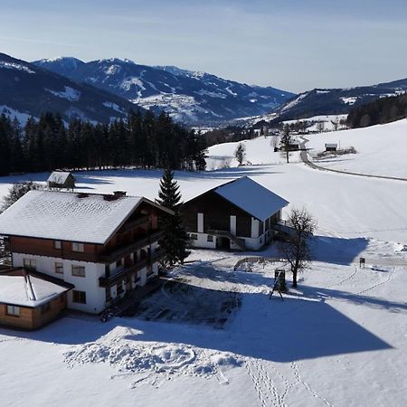 Pircherhof Appartements เฮาส์ อิม เอนน์สทาล ภายนอก รูปภาพ